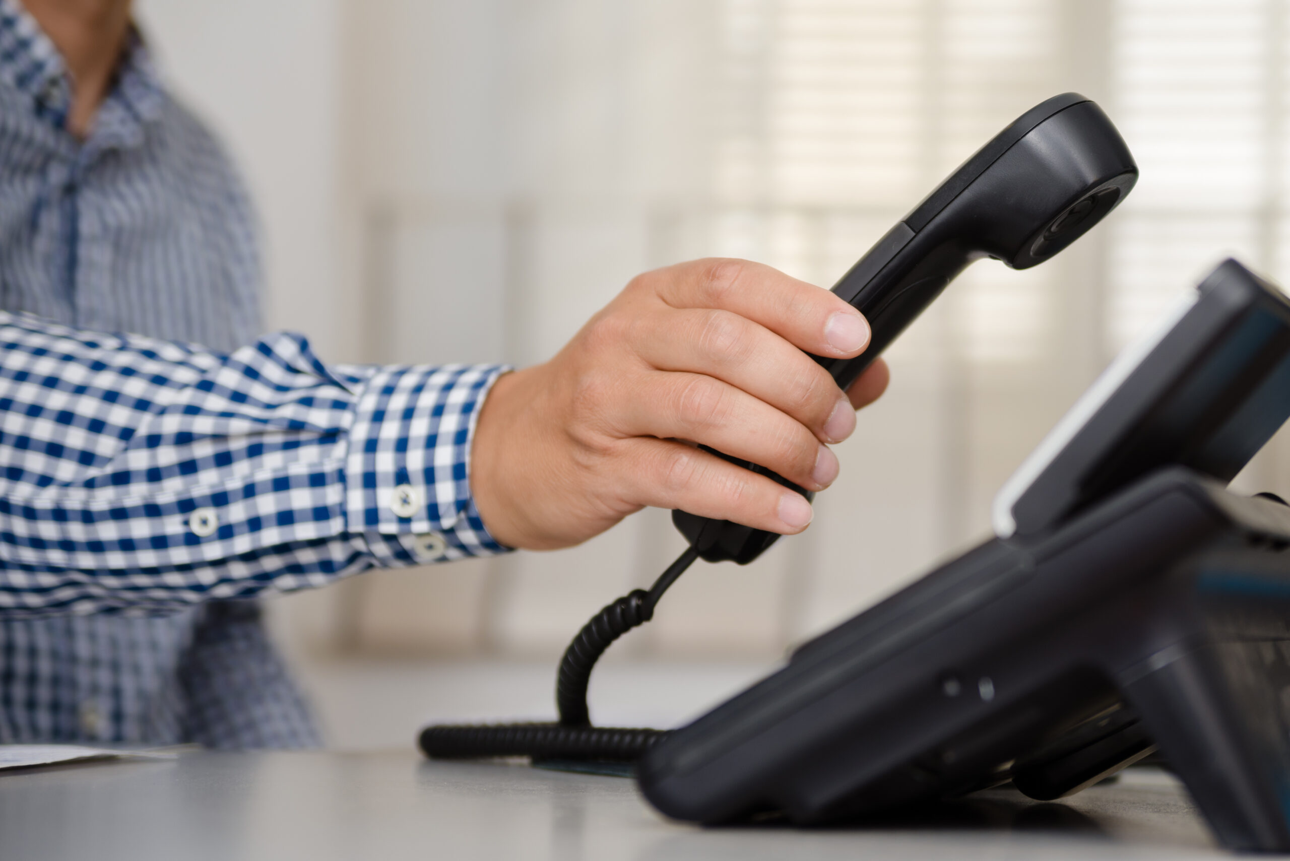 The Art Of Selling Cars Over Text Message: #1 Way To Maximizing Customer Experience And Conversion 1 Selling Cars Over Text Message