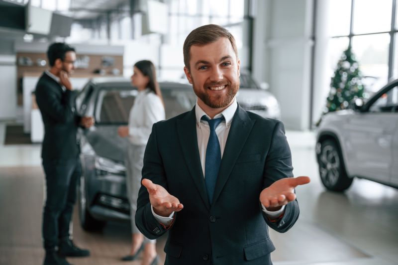 Lead Nurturing Tactics That Actually Work For Automotive Sales 3 Sales Man